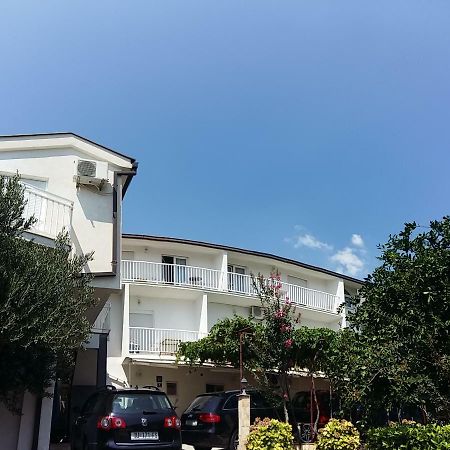 Trutina Rooms Gradac  Luaran gambar